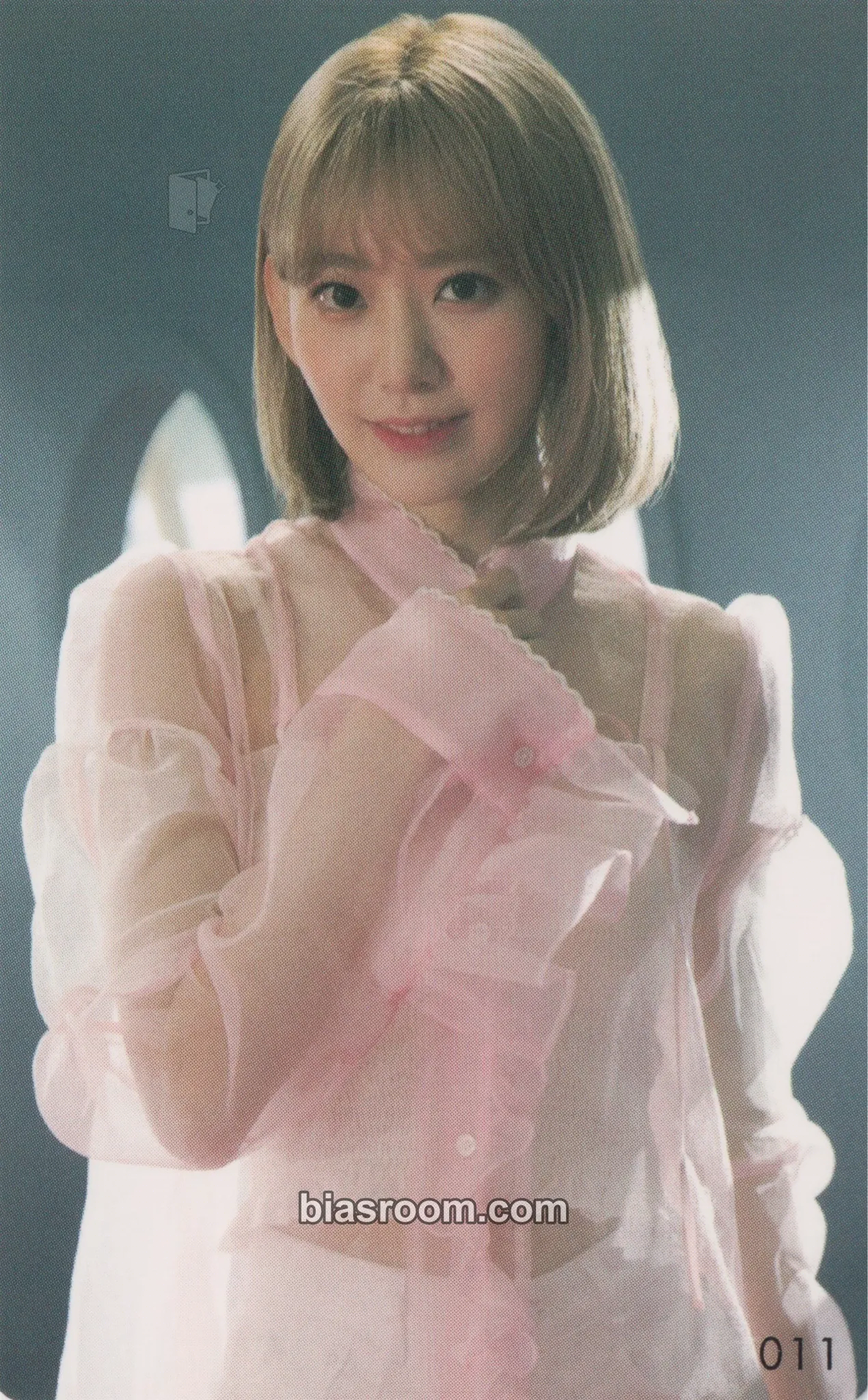 Sakura Buenos Aires Photocard - IZ*ONE - IZ*ONE K-pop photocard