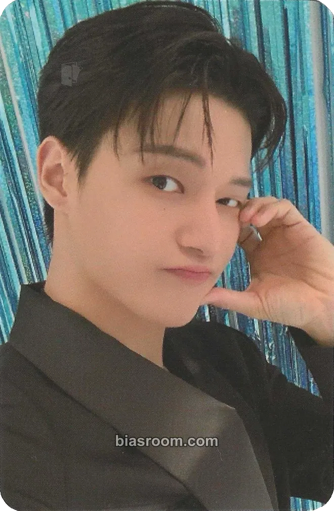 Wooyoung POP-UP: GOLDEN HOUR : Part 1 (Soundwave) Photocard - ATEEZ - ATEEZ K-pop photocard
