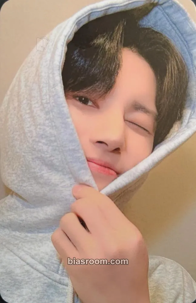 Wooyoung THE WORLD EP.FIN : WILL Photocard - ATEEZ - ATEEZ K-pop photocard