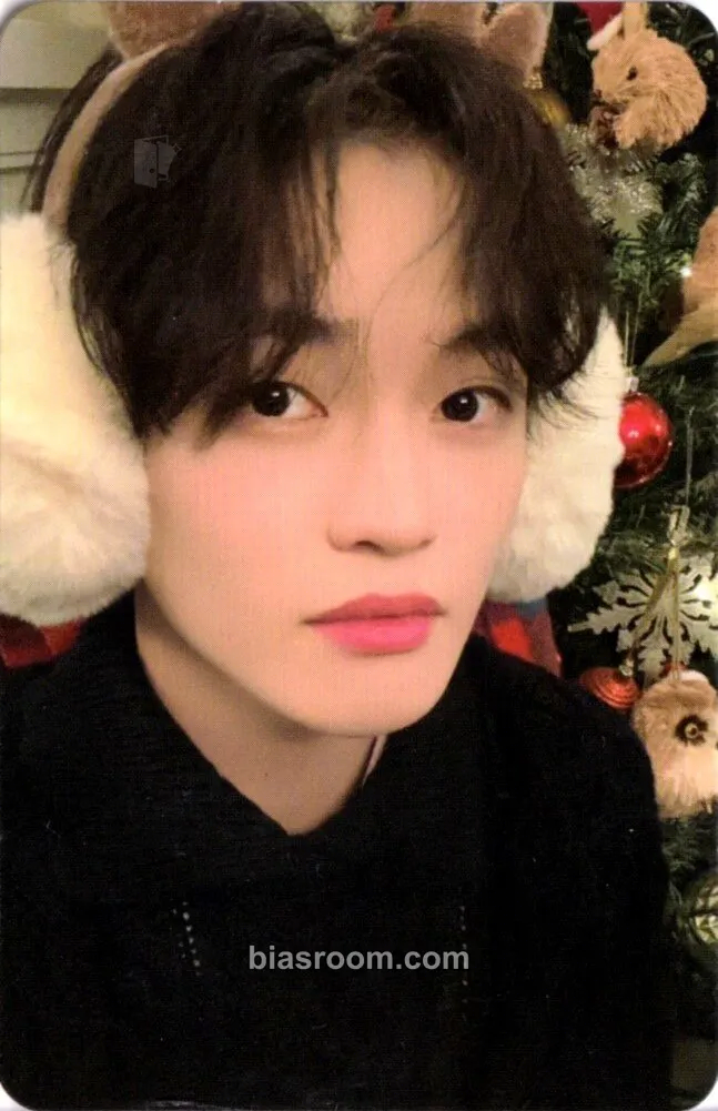 Chenle Pink Christmas 2022 Photocard - NCT - NCT K-pop photocard