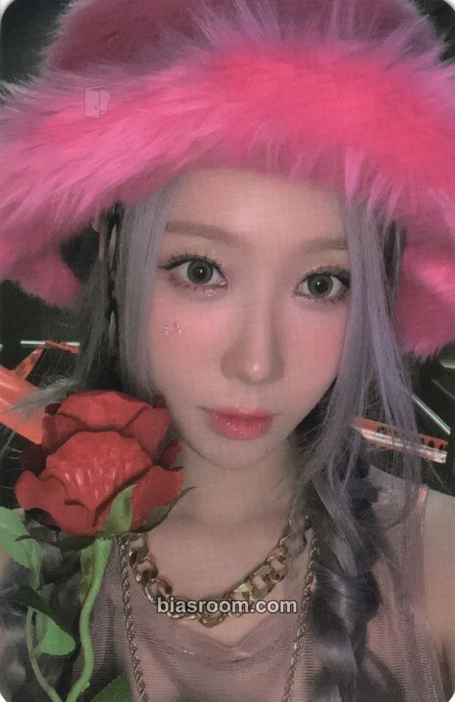 Handong Luck Inside 7 Doors World Tour Photocard - Dreamcatcher - Dreamcatcher K-pop photocard