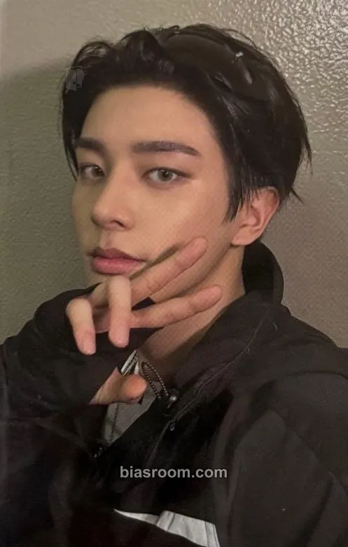 Jake 'WALK THE LINE' World Tour Photocard - ENHYPEN - ENHYPEN K-pop photocard