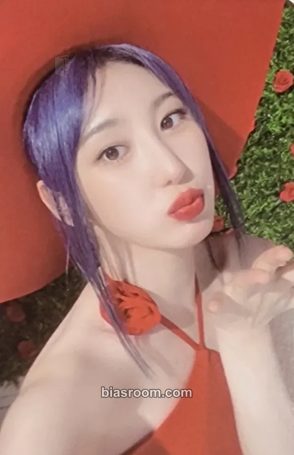 Lee Chaeyeon The Move: Street Photocard - Lee Chaeyeon K-pop photocard