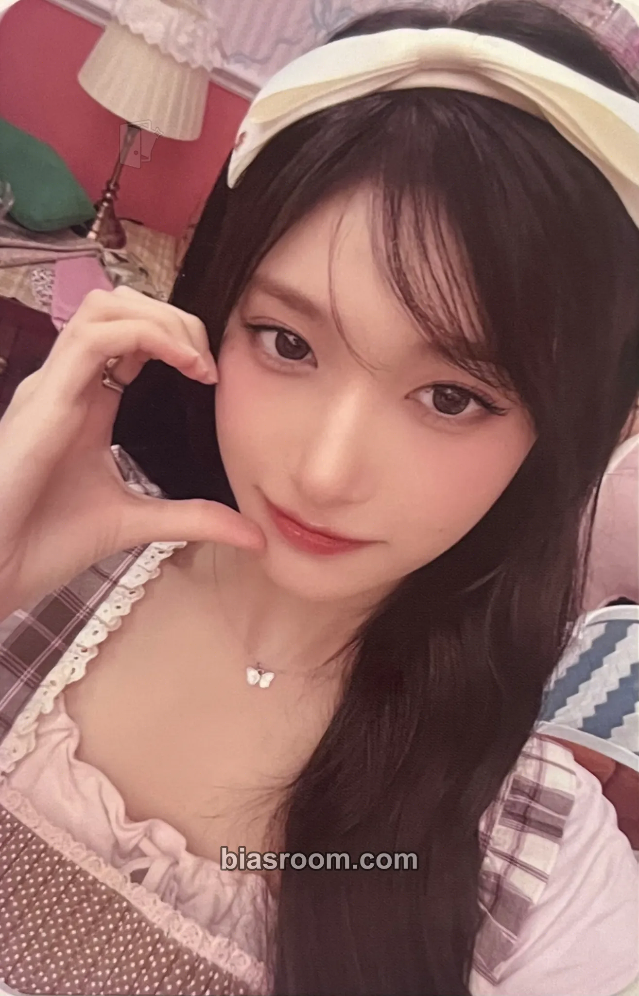 Leeseo 2026 Season's Greetings: ATELIER IVE Photocard - IVE - IVE K-pop photocard