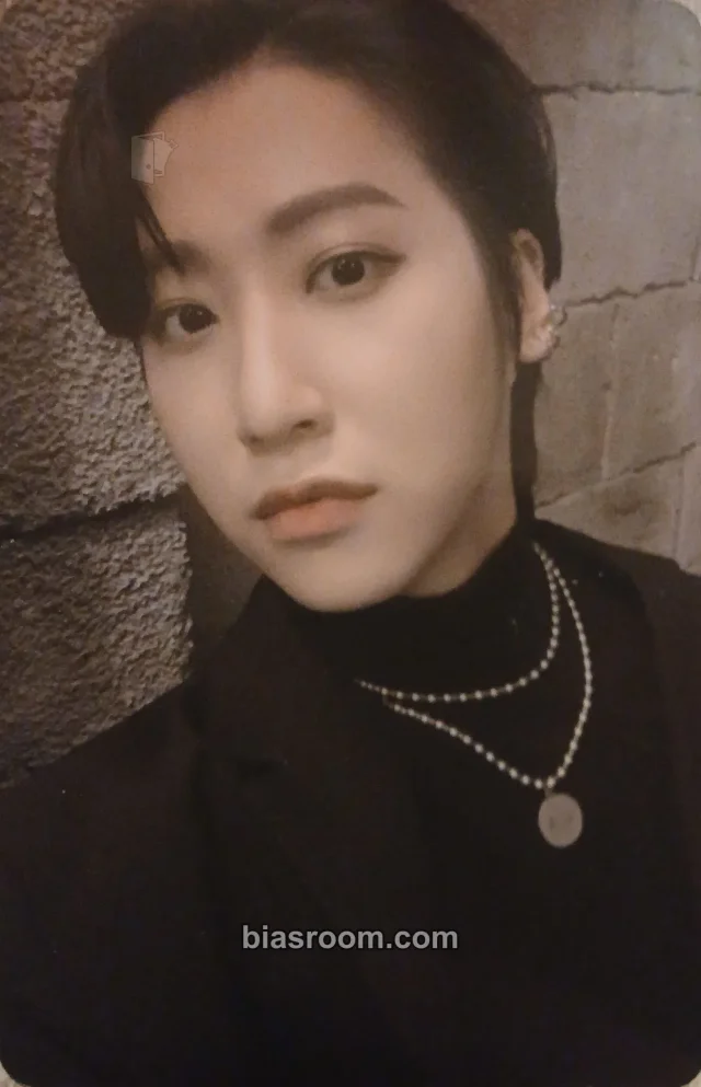 ONEWE - Dongmyeong - MEMORY : illusion  Album album photocard