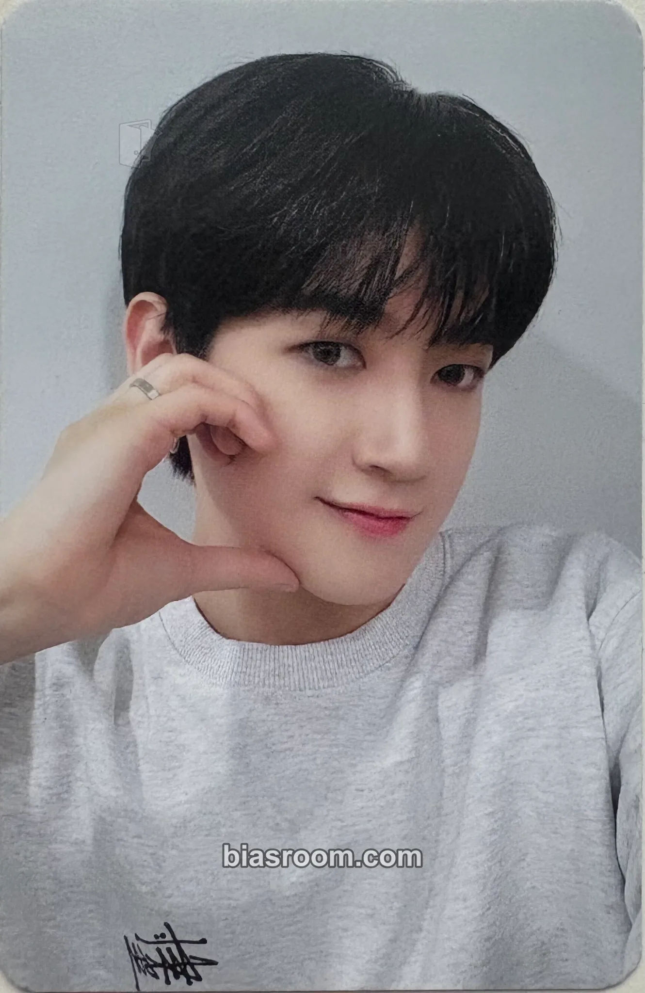 Yoonwoo BLUE SET Chapter 1. TRACKS Photocard - TRENDZ - TRENDZ K-pop photocard
