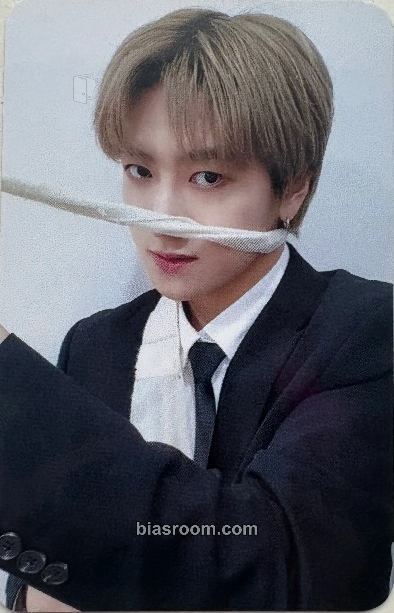 Yoonwoo BLUE SET Chapter 1. TRACKS Photocard - TRENDZ - TRENDZ K-pop photocard