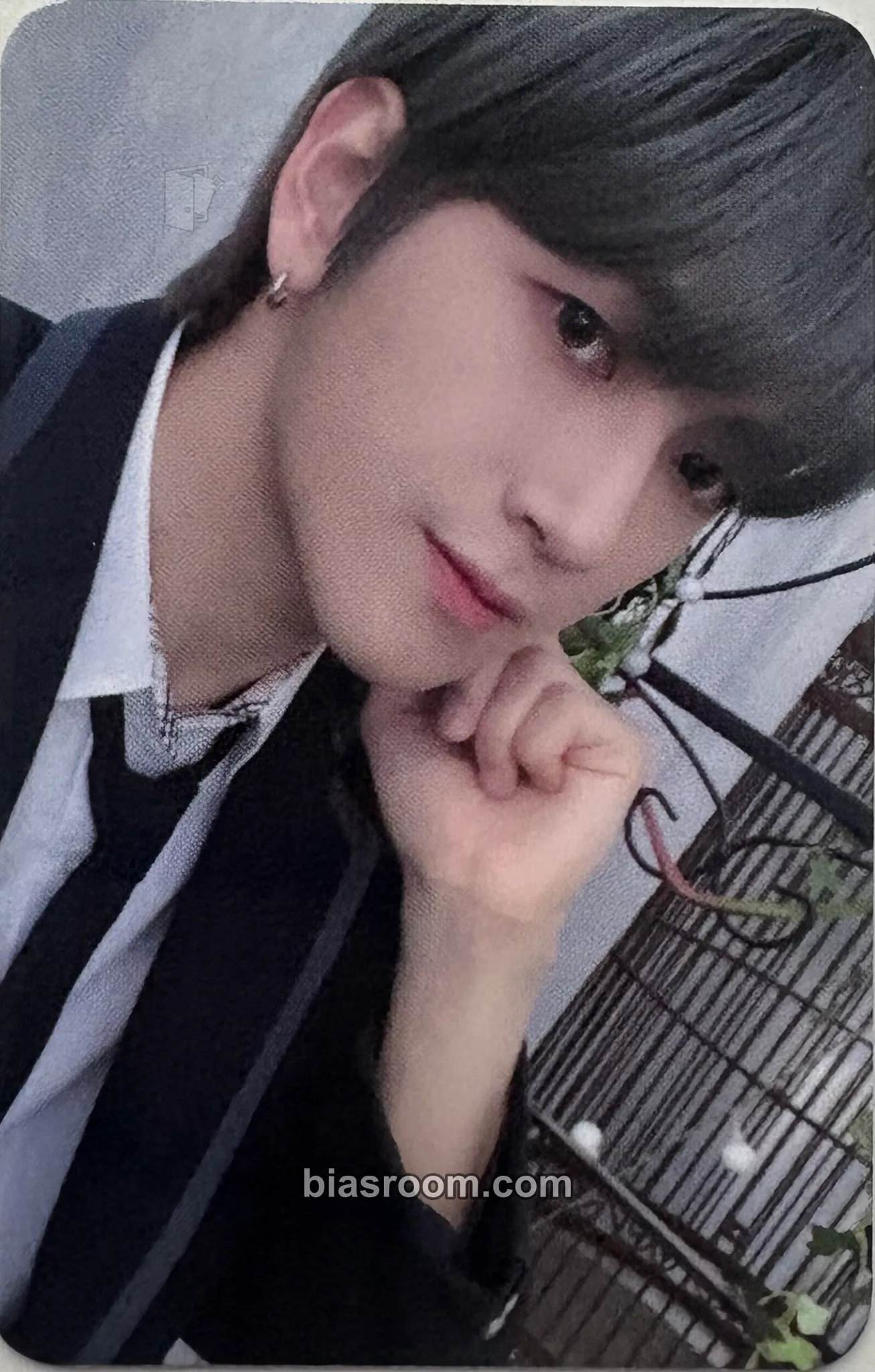 Yoonwoo BLUE SET Chapter 1. TRACKS Photocard - TRENDZ - TRENDZ K-pop photocard