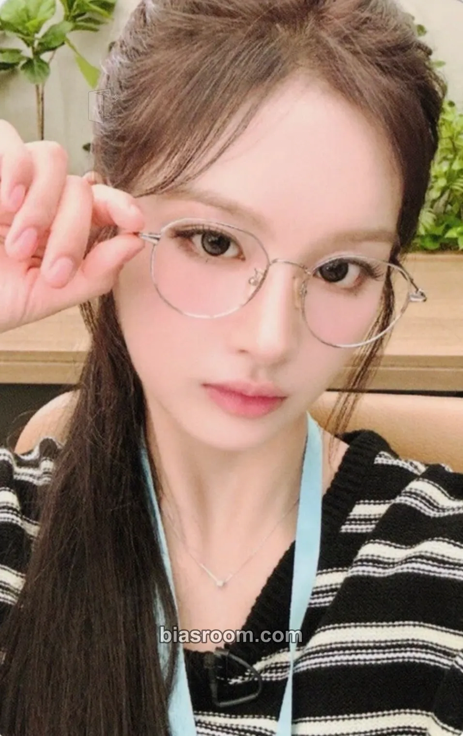 Sullyoon Blue Valentine Photocard - NMIXX - NMIXX K-pop photocard