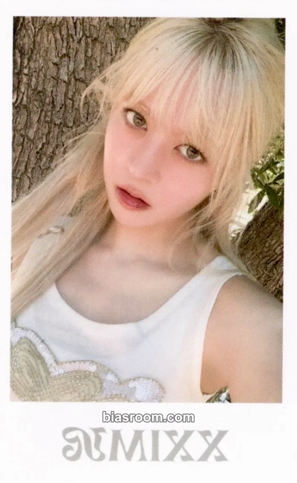 Lily Blue Valentine Photocard - NMIXX - NMIXX K-pop photocard