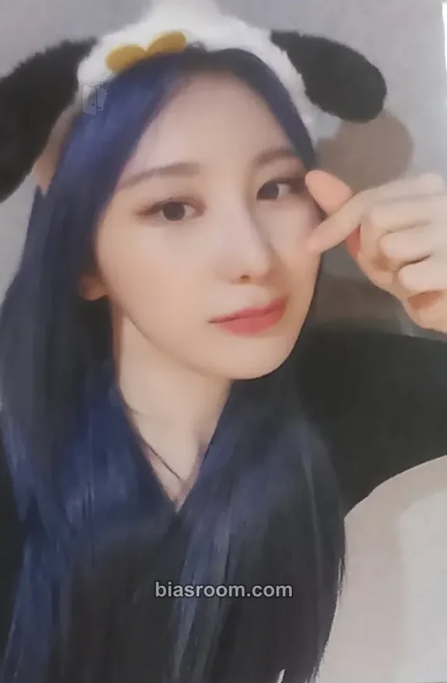 Lee Chaeyeon - Lee Chaeyeon - The Move: Street Album fansign makestar