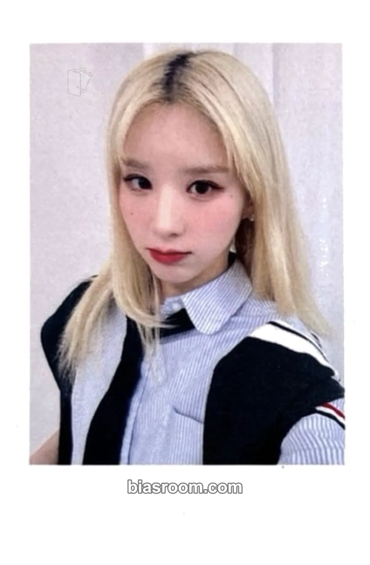 HeeJin Dall Photocard - ARTMS - ARTMS K-pop photocard