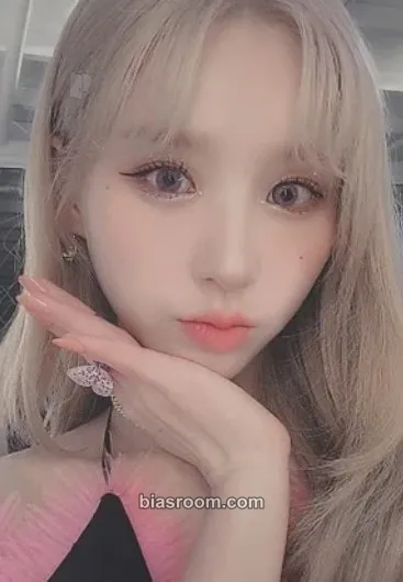 HeeJin Dall Photocard - ARTMS - ARTMS K-pop photocard