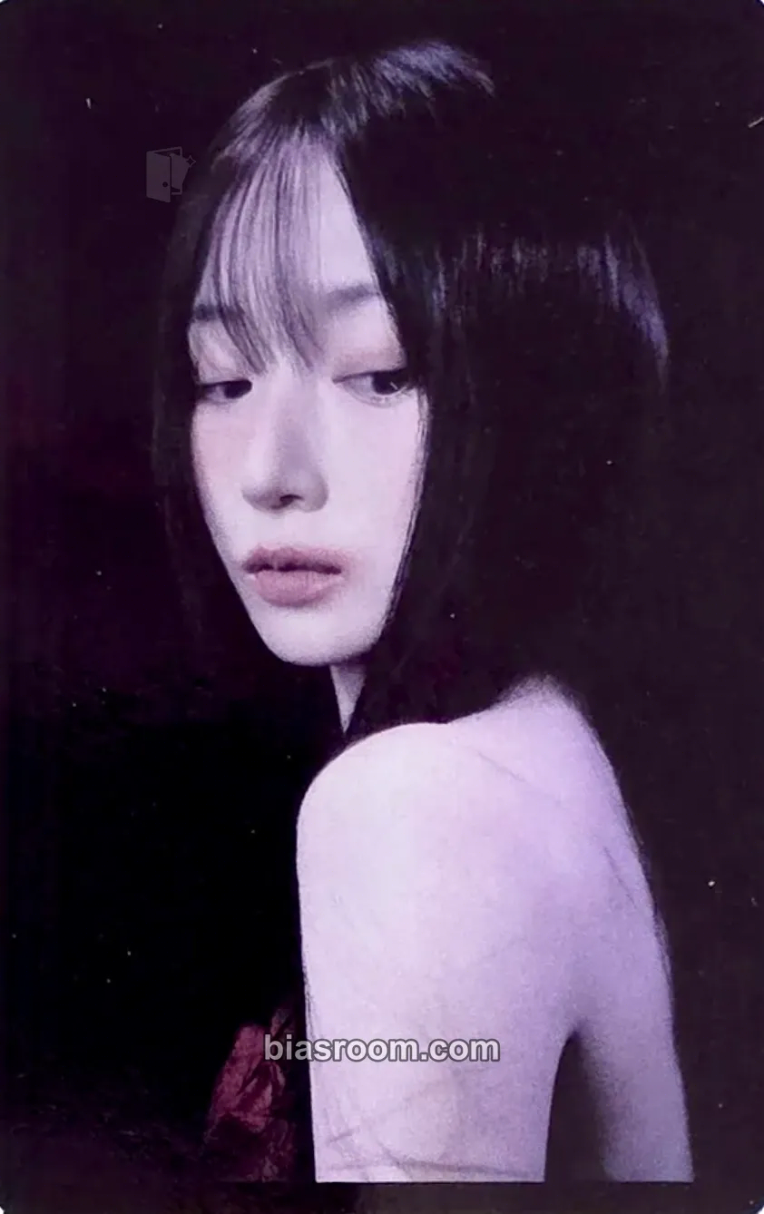 Haewon Blue Valentine Photocard - NMIXX - NMIXX K-pop photocard