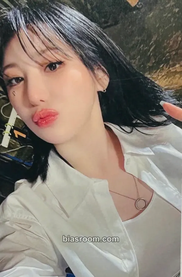 Lee Chaeyeon SHOWDOWN Photocard - Lee Chaeyeon K-pop photocard