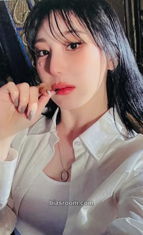 Lee Chaeyeon SHOWDOWN Photocard - Lee Chaeyeon K-pop photocard
