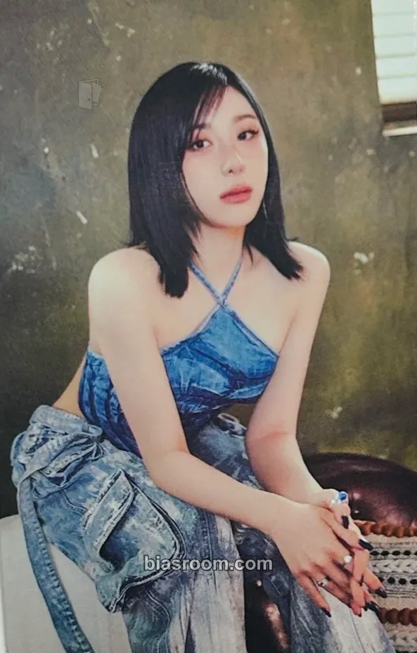 Lee Chaeyeon SHOWDOWN Photocard - Lee Chaeyeon K-pop photocard