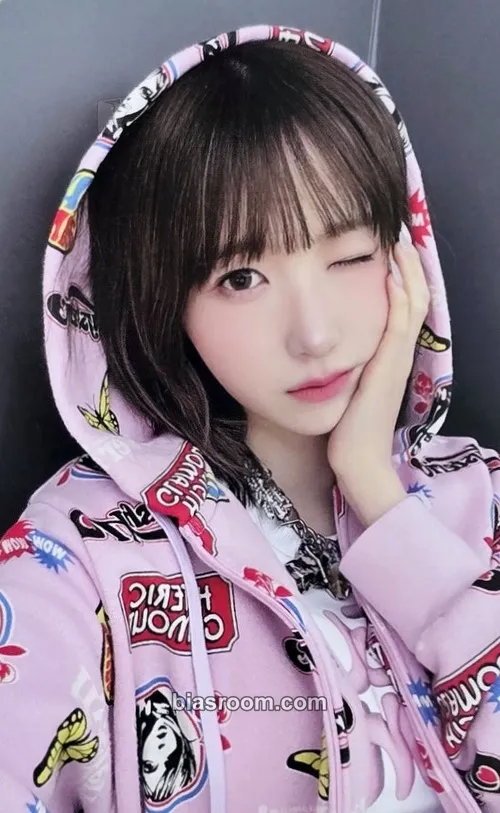 Hitomi My Name Is… Photocard - SAY MY NAME - SAY MY NAME K-pop photocard