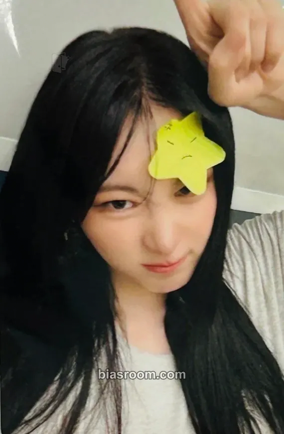 Lee Chaeyeon SHOWDOWN Photocard - Lee Chaeyeon K-pop photocard