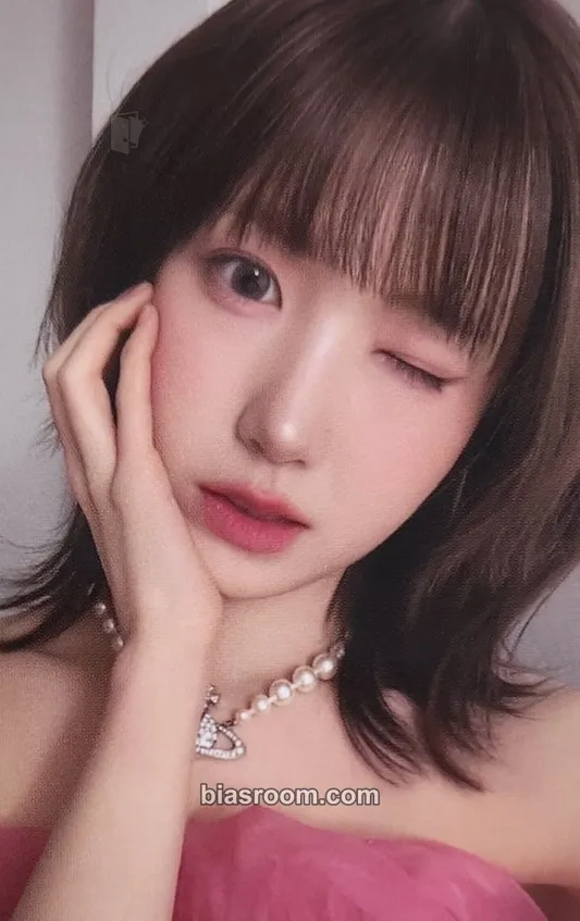 Hitomi My Name Is… Photocard - SAY MY NAME - SAY MY NAME K-pop photocard