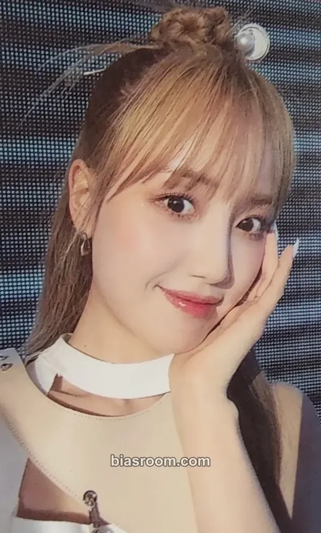 Cherry Bullet - Haeyoon - Cherry Dash Album album photocard