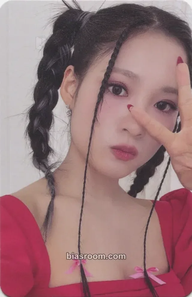 Cherry Bullet - Remi - Cherry Dash Album fashion house version album photocard