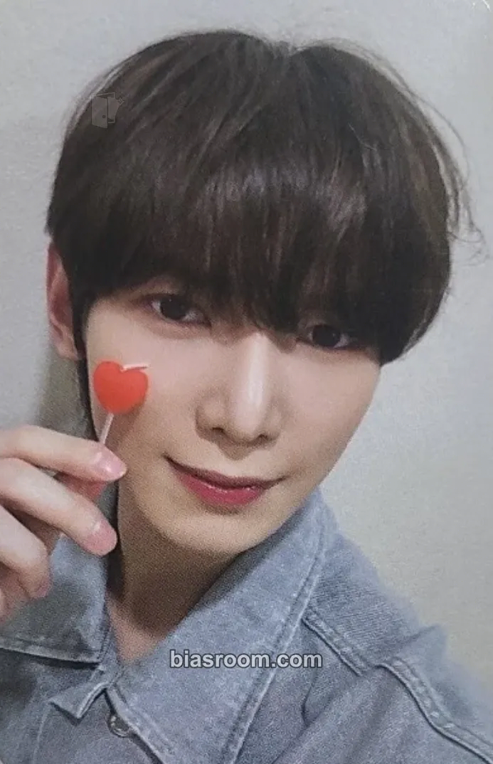 Yeosang THE WORLD EP.FIN : WILL Photocard - ATEEZ - ATEEZ K-pop photocard