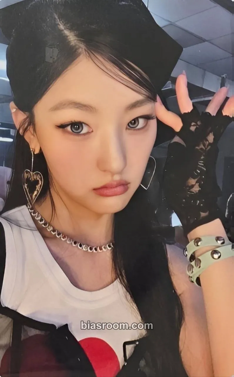 Haneul 224 Photocard - KISS OF LIFE - KISS OF LIFE K-pop photocard