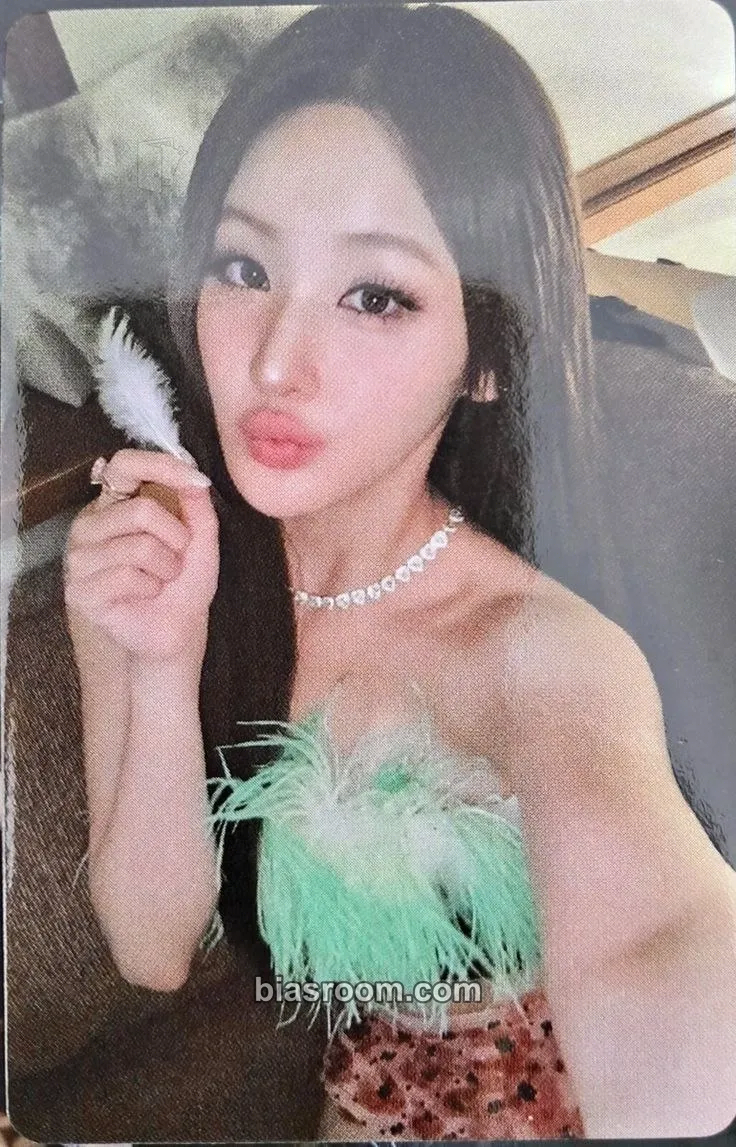 Belle 224 Photocard - KISS OF LIFE - KISS OF LIFE K-pop photocard