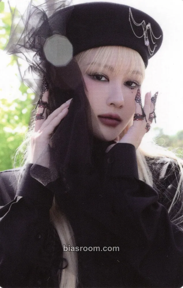 Siyeon VirtuouS Photocard - Dreamcatcher - Dreamcatcher K-pop photocard