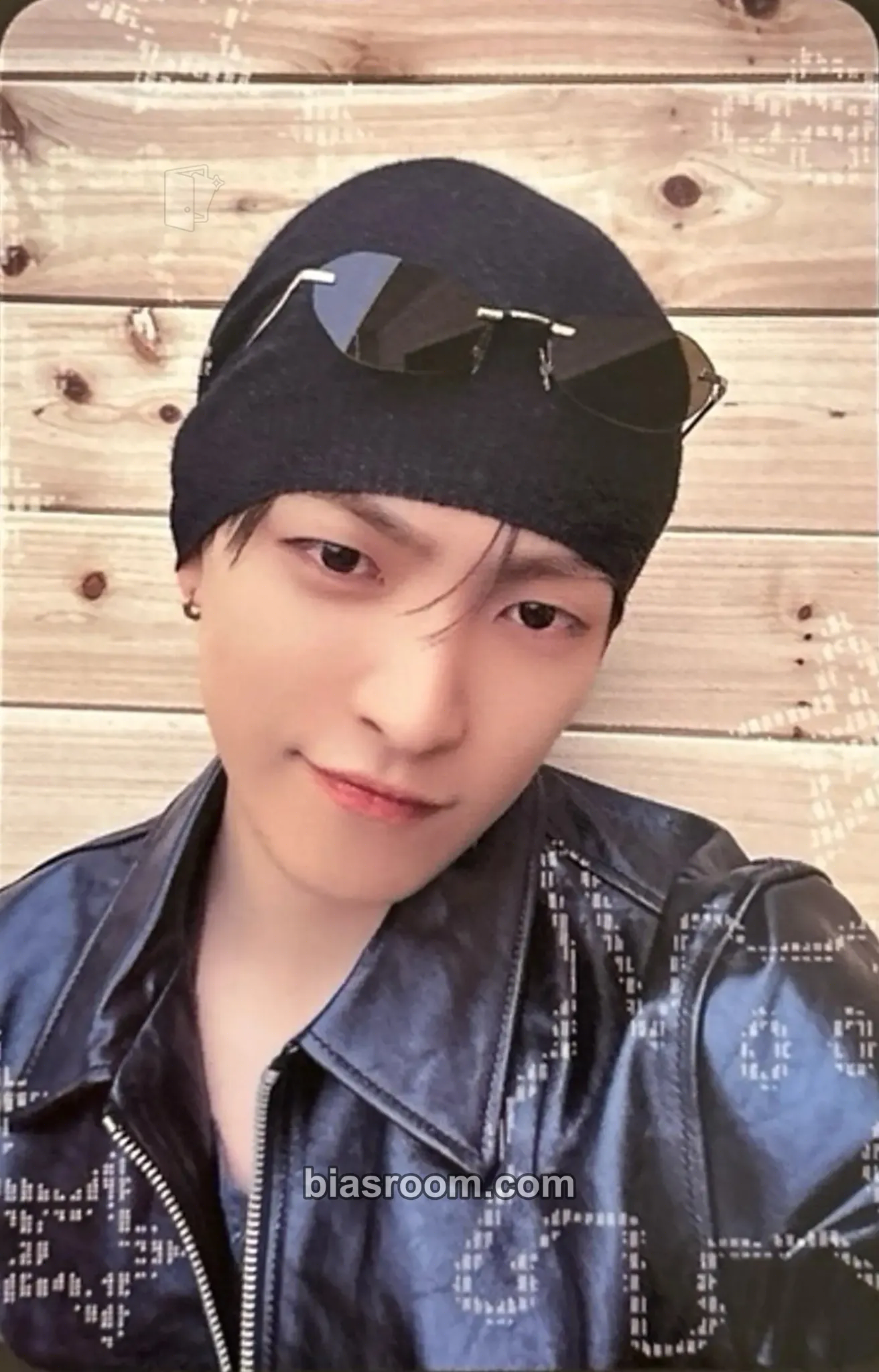 Hongjoong GOLDEN HOUR : Part.3 Photocard - ATEEZ - ATEEZ K-pop photocard