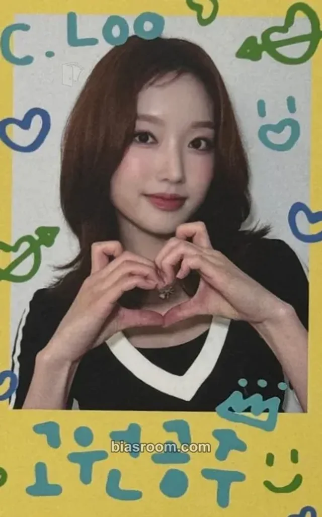 Loossemble - Go Won - [One of a Kind] Album everline pop-up store offline polaroid