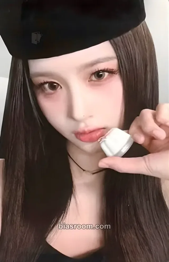 NMIXX - Sullyoon - Blue Valentine Album merch photocard pop-up store everline purchase benefit 100k won