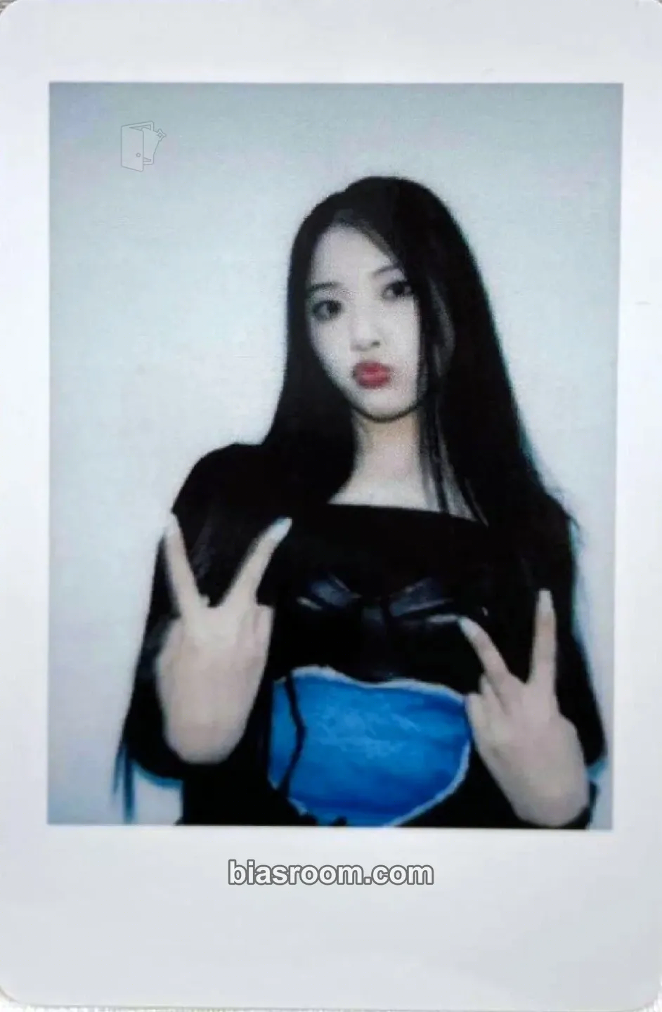 Jiwoo ENTWURF Photocard - NMIXX - NMIXX K-pop photocard
