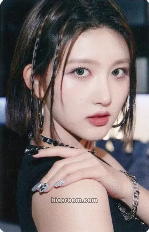Gaeul WAVE Photocard - IVE - IVE K-pop photocard