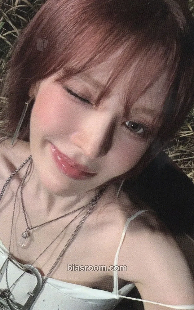 Wendy Cerulean Verge Photocard - Red Velvet - Red Velvet K-pop photocard