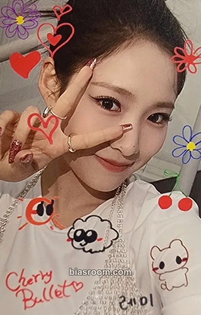 Remi Cherry Dash Photocard - Cherry Bullet - Cherry Bullet K-pop photocard