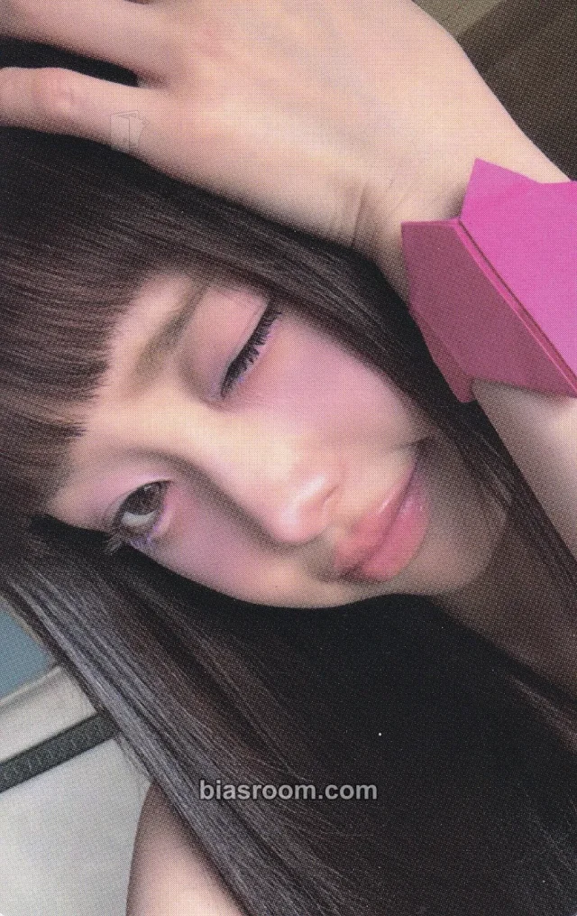 Chuu - Chuu - XO, My Cyberlove Album cyber version