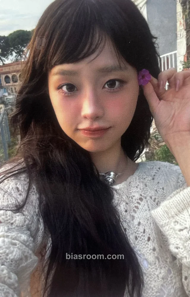Chuu - Chuu - XO, My Cyberlove Album cyber version