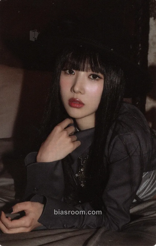 Yoohyeon VirtuouS Photocard - Dreamcatcher - Dreamcatcher K-pop photocard