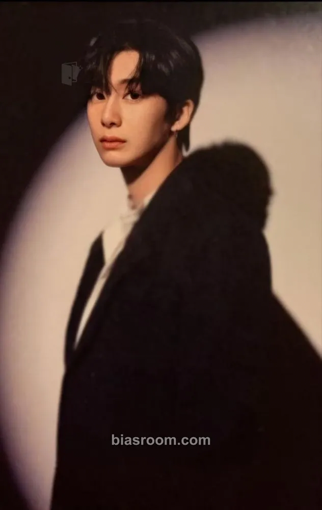 Hyungwon The Dreaming Photocard - MONSTA X - MONSTA X K-pop photocard