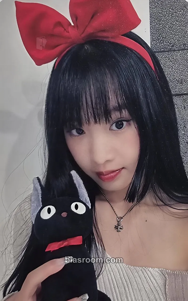 Natty Born to be XX Photocard - KISS OF LIFE - KISS OF LIFE K-pop photocard