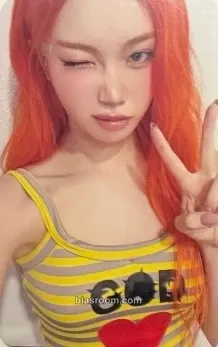 Kim Chaewon SPAGHETTI Photocard - LE SSERAFIM - LE SSERAFIM K-pop photocard