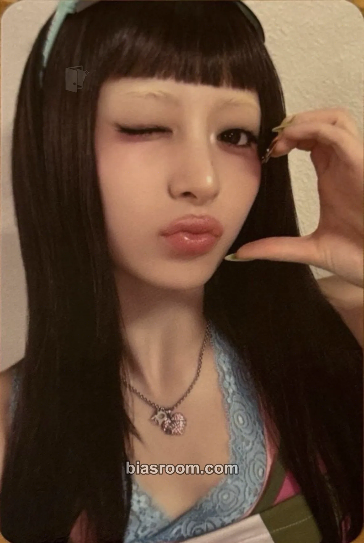 Huh Yunjin SPAGHETTI Photocard - LE SSERAFIM - LE SSERAFIM K-pop photocard