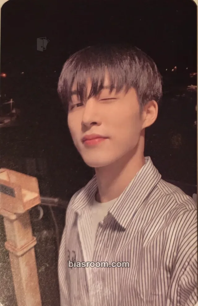 B.I - B.I - Waterfall  Album pob (pre-order benefit) mk media (mkm)