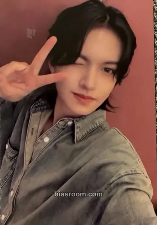 BAE173 - Bit - Peak Time  Album trading card album photocard