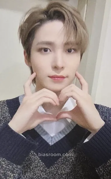 Yunho THE WORLD EP.FIN : WILL Photocard - ATEEZ - ATEEZ K-pop photocard