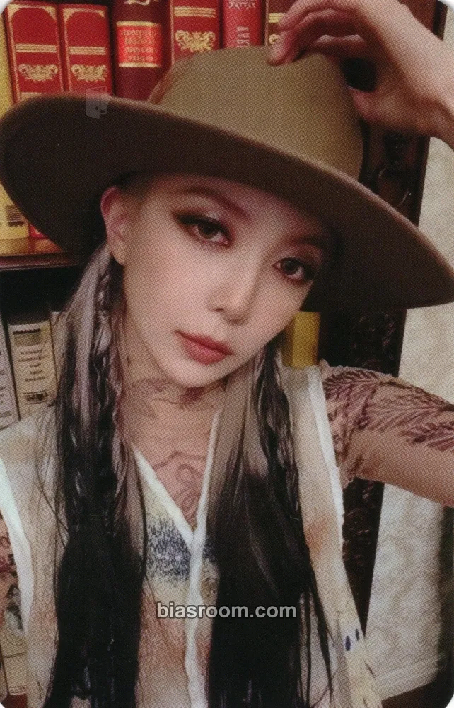 Dami VirtuouS Photocard - Dreamcatcher - Dreamcatcher K-pop photocard