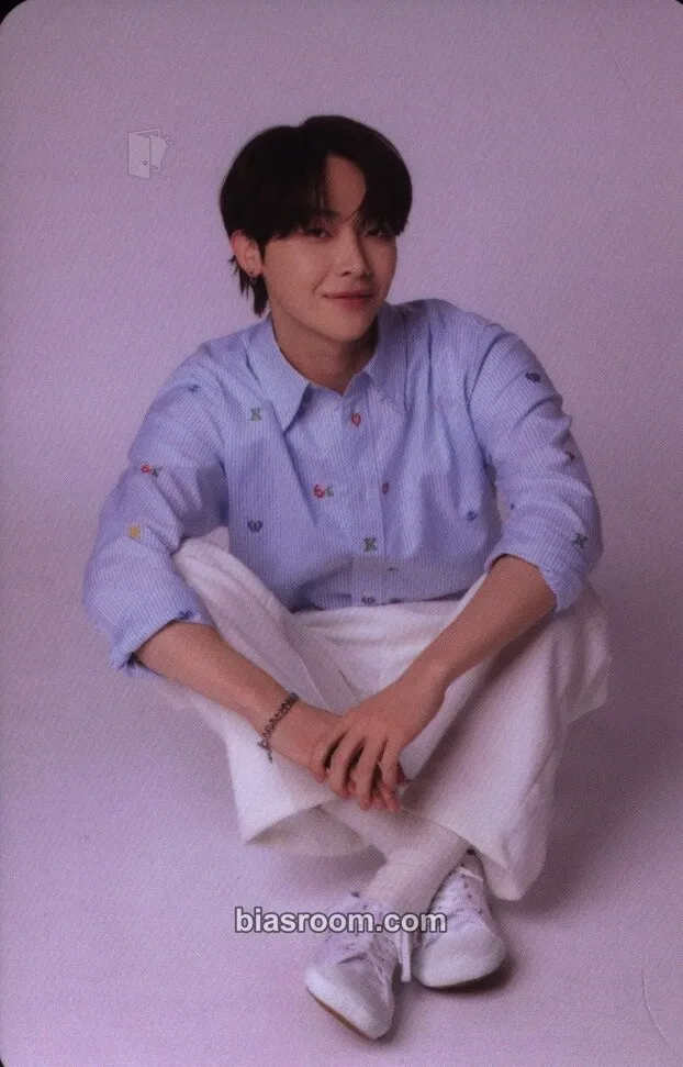 Nicholas 2023 FANTOUR LUNÉ MARE : 月波 Photocard - &TEAM - &TEAM K-pop photocard
