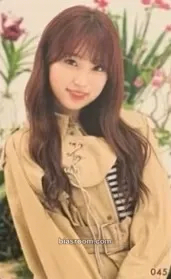 Nako Buenos Aires Photocard - IZ*ONE - IZ*ONE K-pop photocard